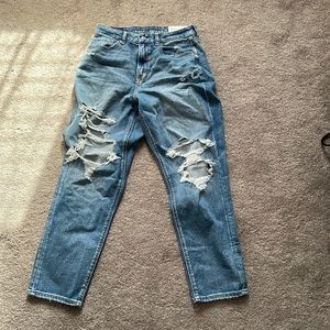 american eagle mom jeans